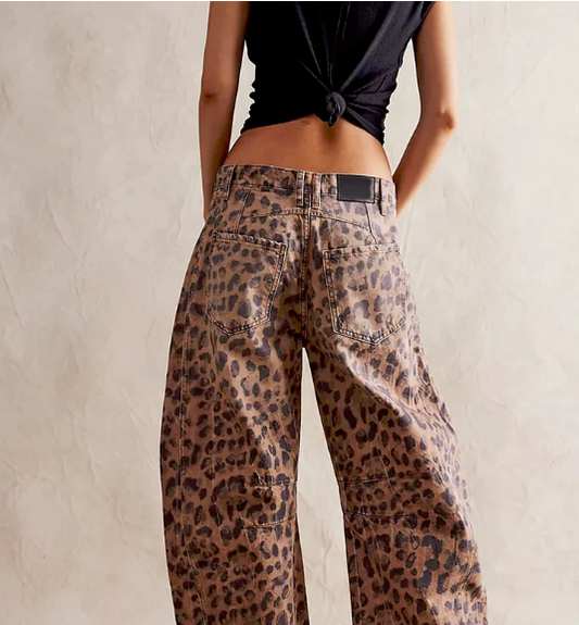 Calça leopardo